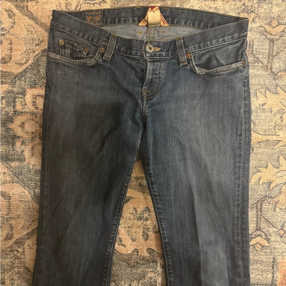 Lucky Brand button flu boot cut jeans size 8 inseam is 29” good condition - Picture 4 of 8